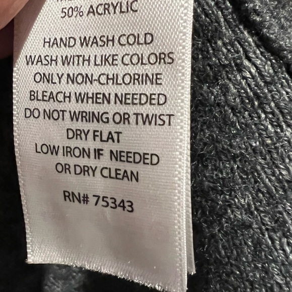 Marino Wool Cardigan - Picture 4 of 4